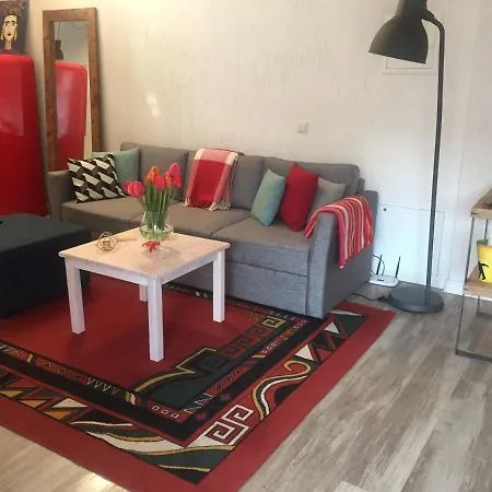 Remarkable Studio Apartment *